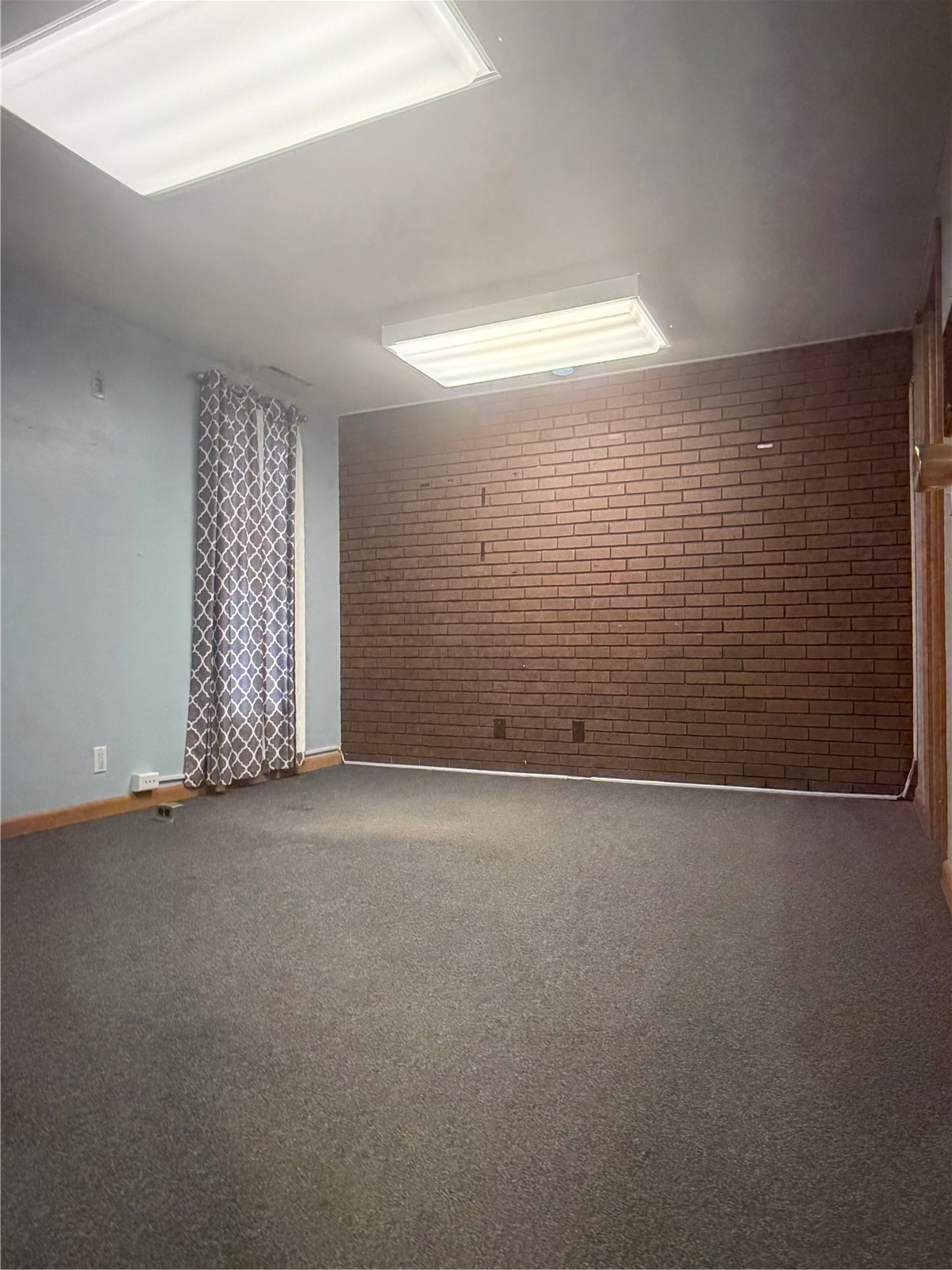 109 Main Street N Wheatland IA 52777