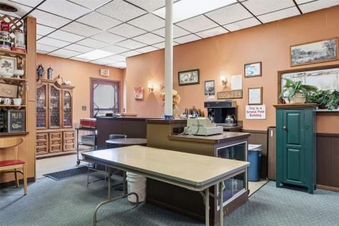 112 Commercial Street Strawberry Pt IA 52076