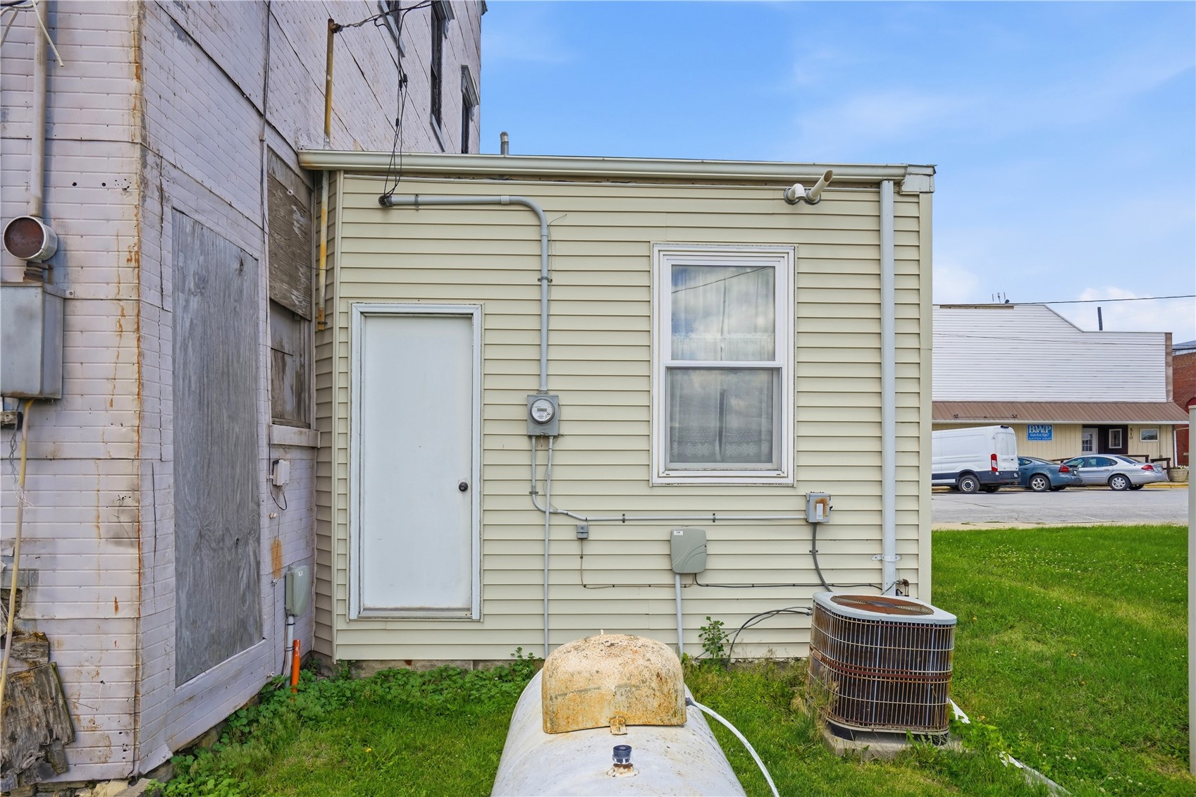 511 Main Street Lowden IA 52255