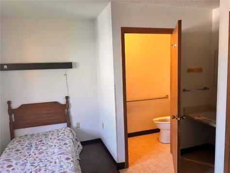 307 Edgewood Road SW Cedar Rapids IA 52404
