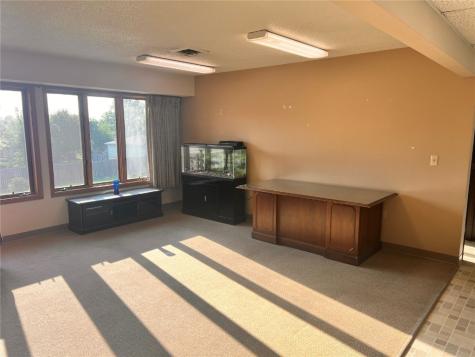 307 Edgewood Road SW Cedar Rapids IA 52404