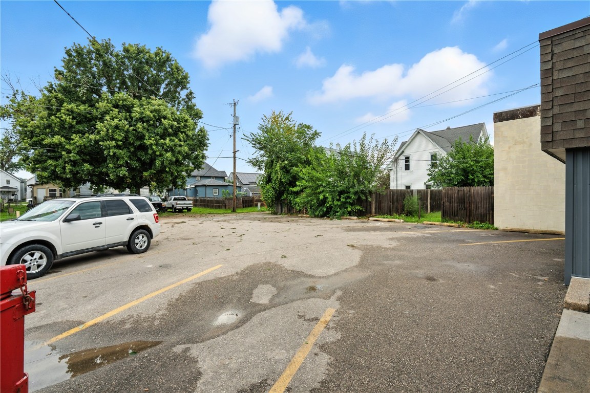 912 1st Avenue Cedar Rapids IA 52405