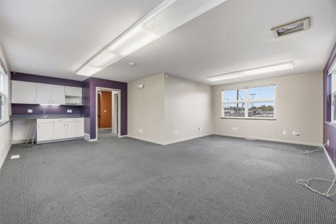 1841 E Avenue NE Cedar Rapids IA 52402