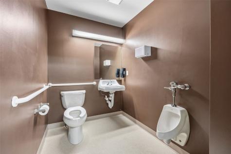 1841 E Avenue NE Cedar Rapids IA 52402