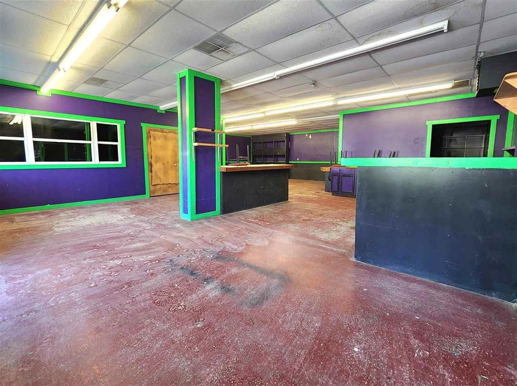 594 Eastern Avenue Marengo IA 52301