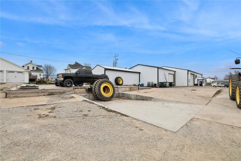 405 5th Avenue Keystone IA 52249