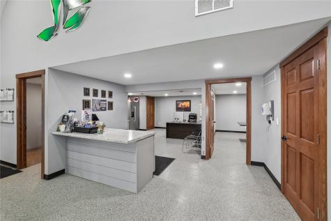 405 5th Avenue Keystone IA 52249