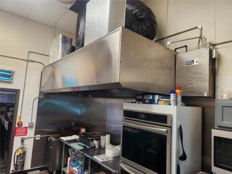 318 Locust Street NE Blairstown IA 52209