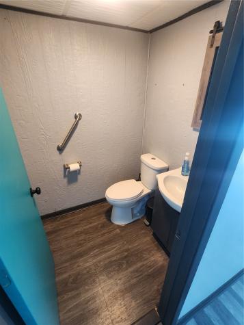 318 Locust Street NE Blairstown IA 52209
