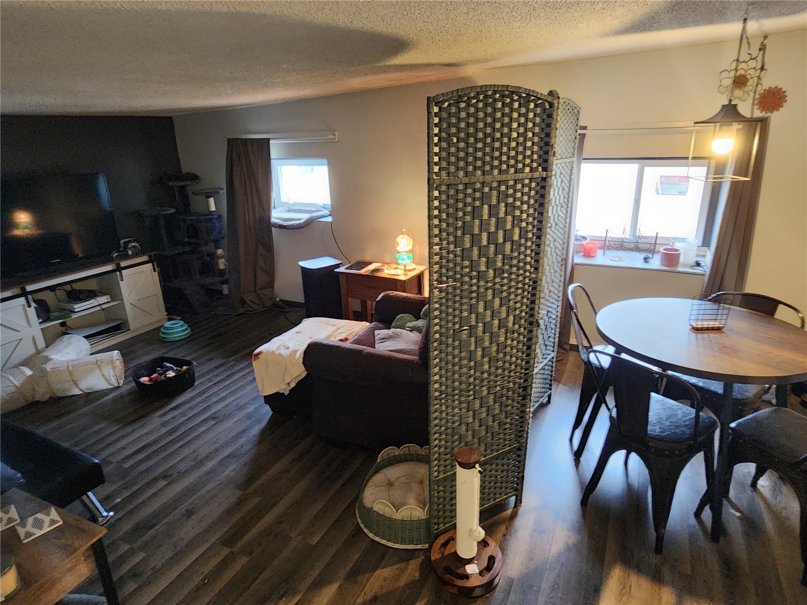 318 Locust Street NE Blairstown IA 52209