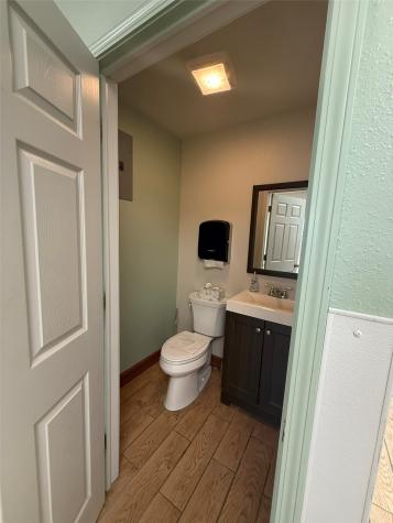 305 B Avenue Vinton IA 52349
