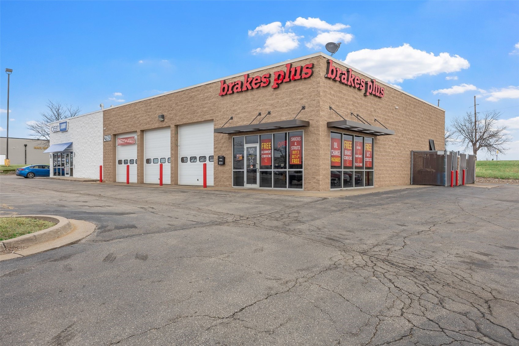 2160 Edgewood Road SW Cedar Rapids IA 52404