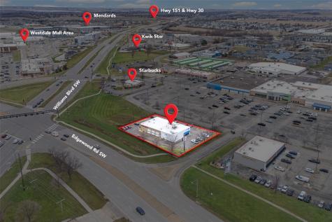 2160 Edgewood Road SW Cedar Rapids IA 52404