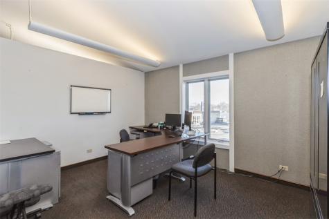 2875 Mt Vernon Road SE Cedar Rapids IA 52403