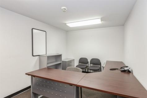 2875 Mt Vernon Road SE Cedar Rapids IA 52403