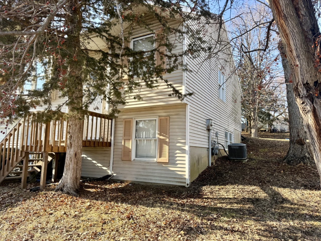 1829 Gryn Drive Iowa City IA 52246