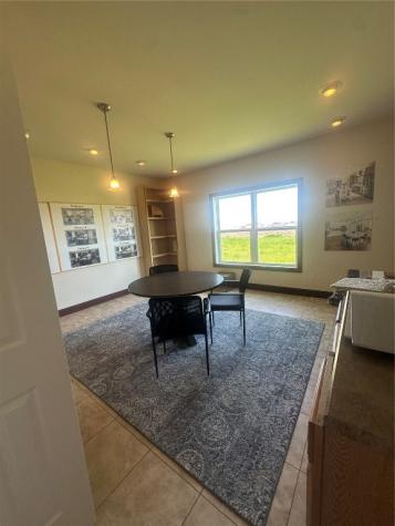 5358 Hutton Drive Urbana IA 52345