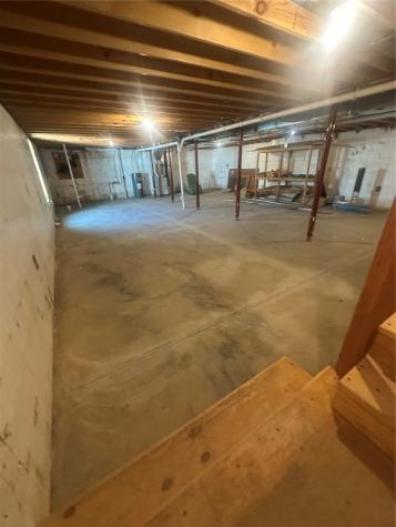 5358 Hutton Drive Urbana IA 52345