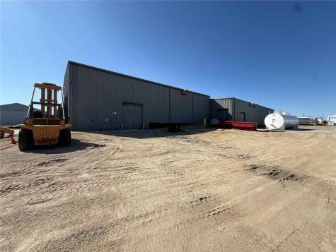 200 35th St - For Sale Marion IA 52302