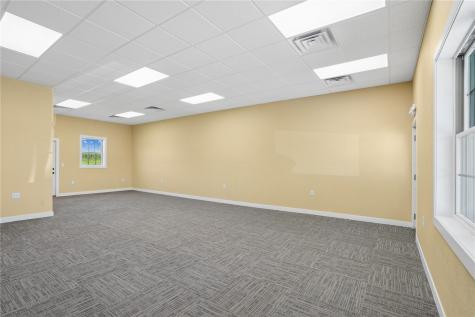 106 Towne Centre Drive Urbana IA 52345