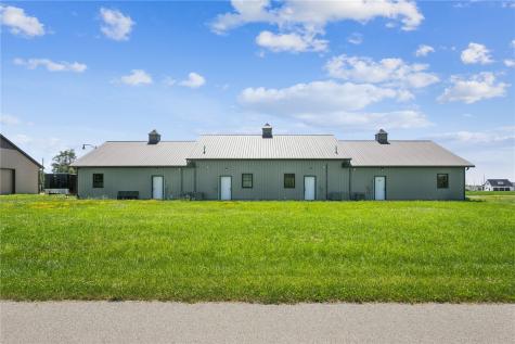 106 Towne Centre Drive Urbana IA 52345
