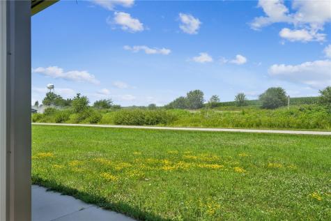 106 Towne Centre Drive Urbana IA 52345