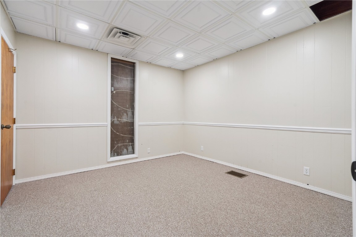 315 A Avenue Vinton IA 52349