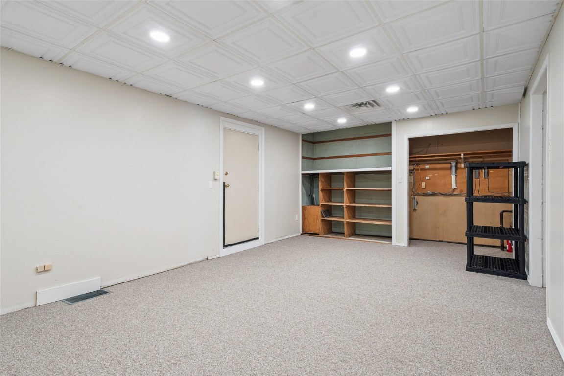 315 A Avenue Vinton IA 52349