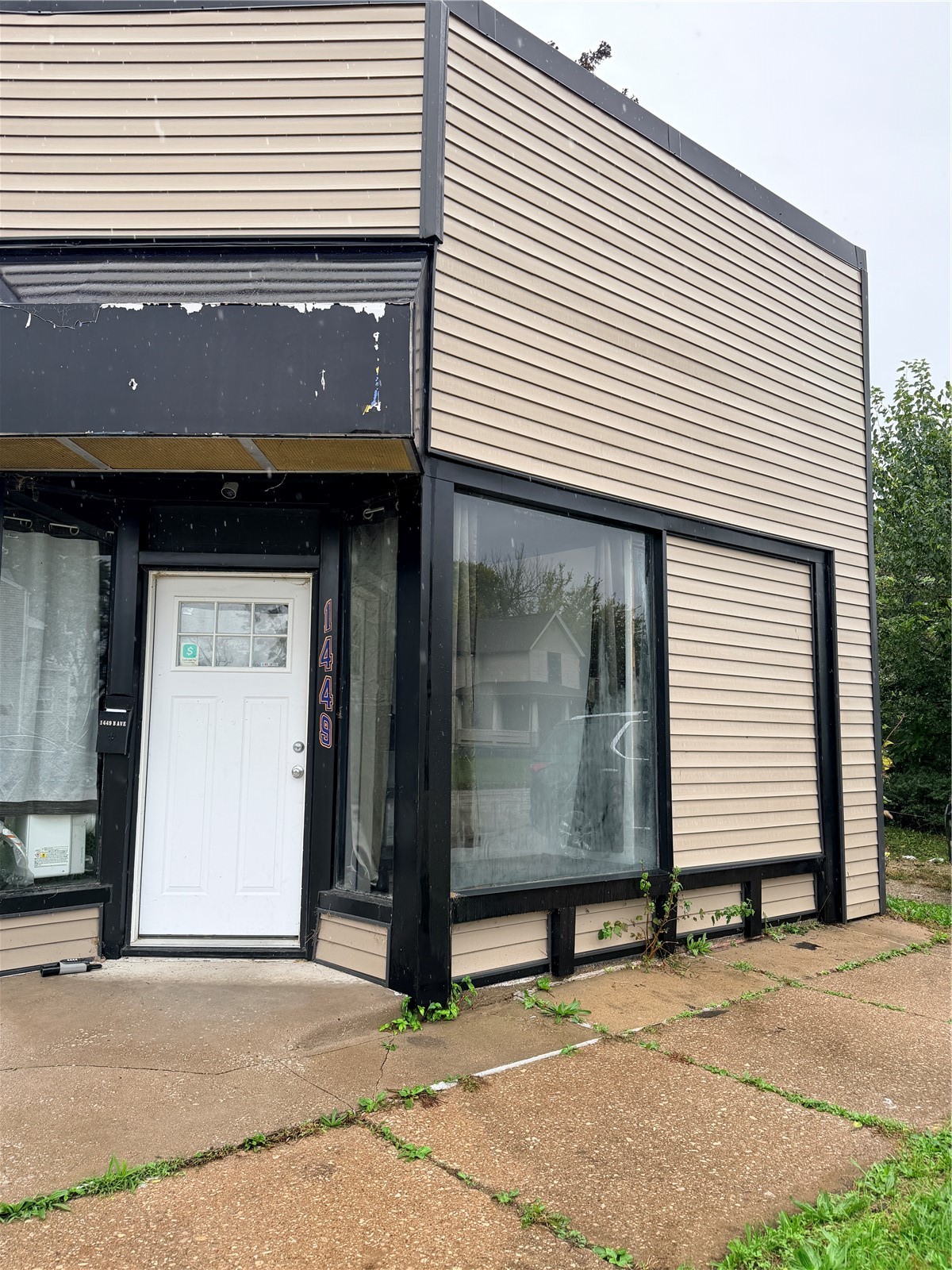 1449 B Avenue NE Cedar Rapids IA 52402