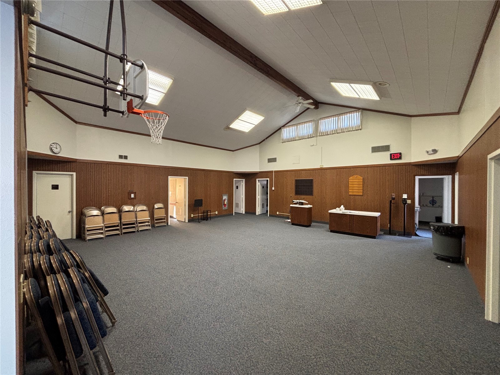 1514 1st Avenue Belle Plaine IA 52208