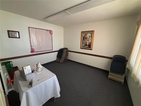 1514 1st Avenue Belle Plaine IA 52208