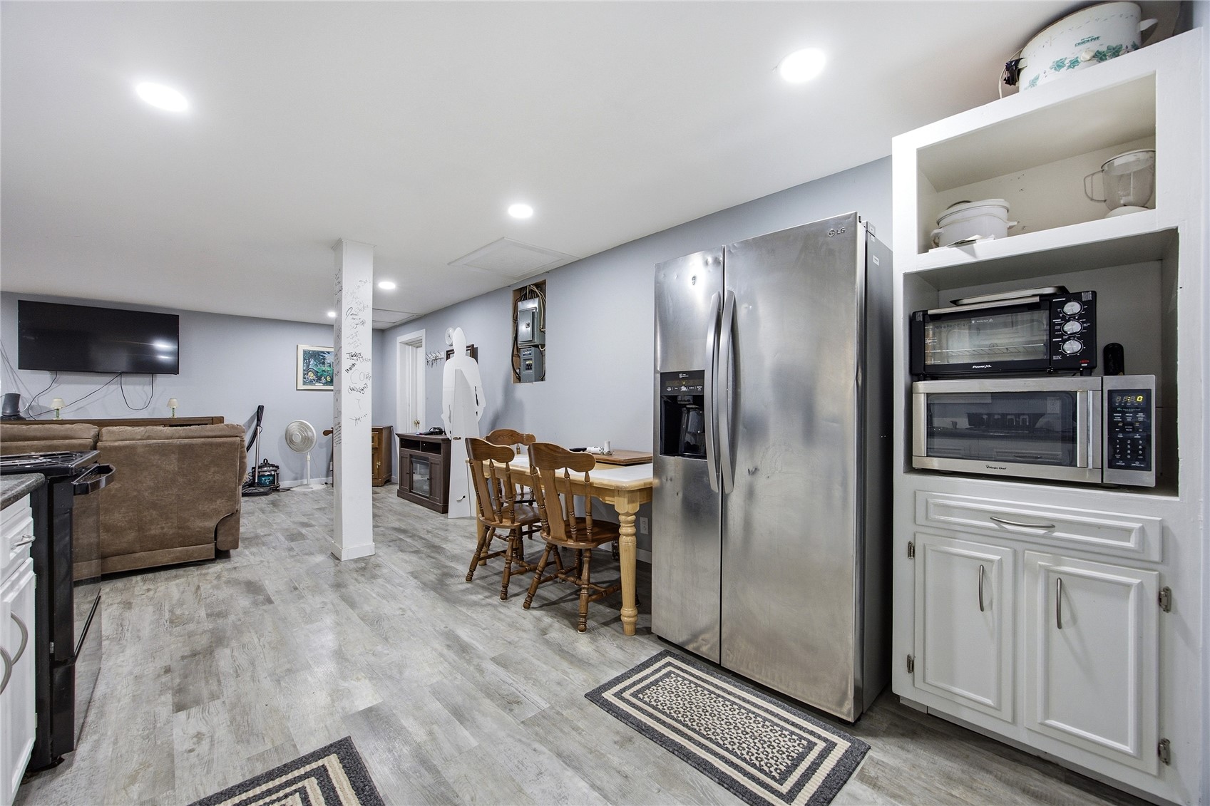 110 E 1st Street Mechanicsville IA 52306