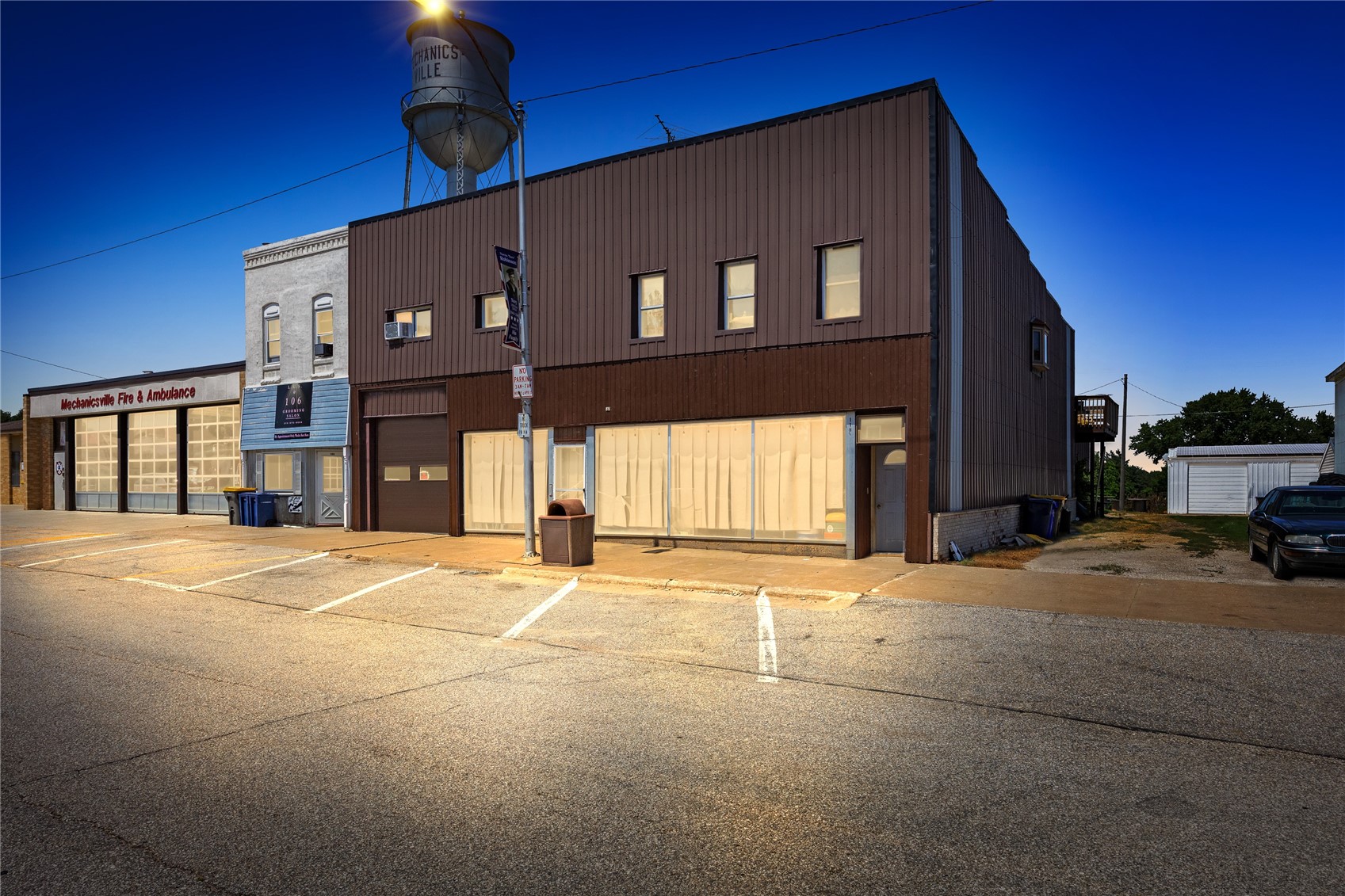 110 E 1st Street Mechanicsville IA 52306