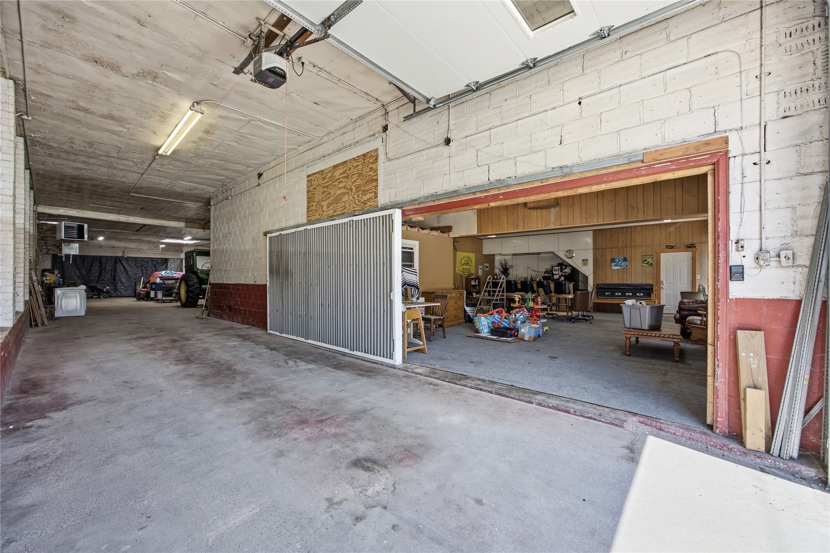 110 E 1st Street Mechanicsville IA 52306