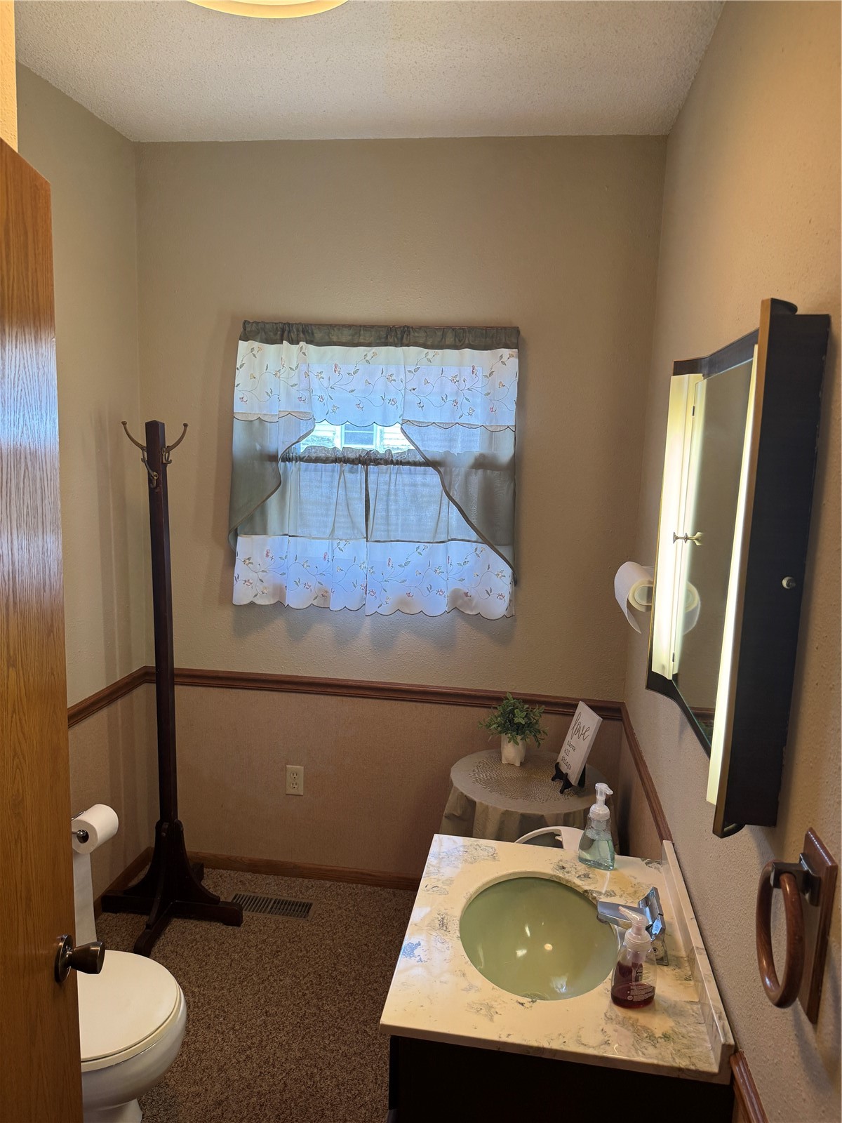 221 2nd Avenue N Oxford Junction IA 52323