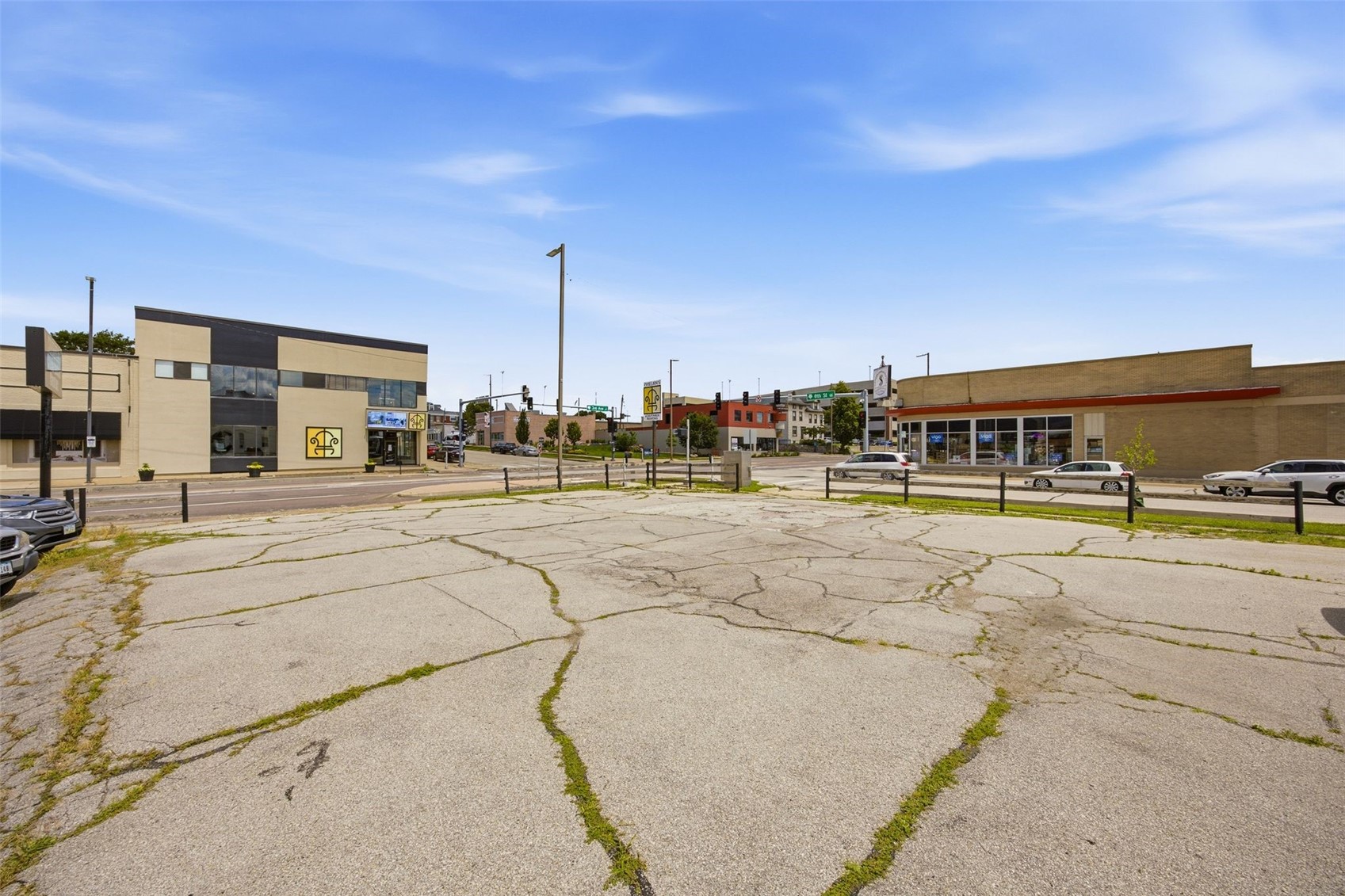 724 3rd Avenue SE Cedar Rapids IA 52401