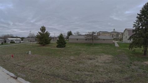 908 J Avenue Vinton IA 52349