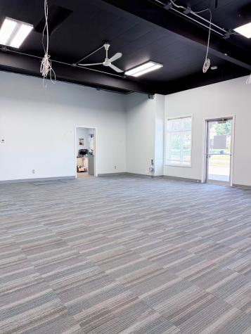 414 C Avenue Vinton IA 52349