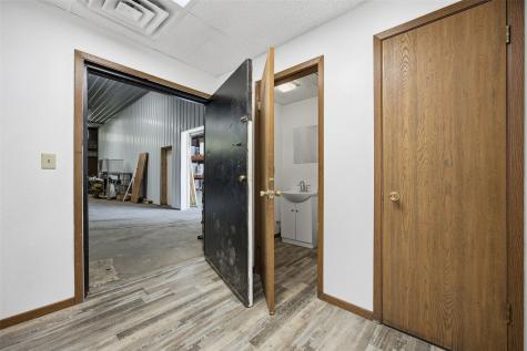 108 Boling Avenue Stanwood IA 52337