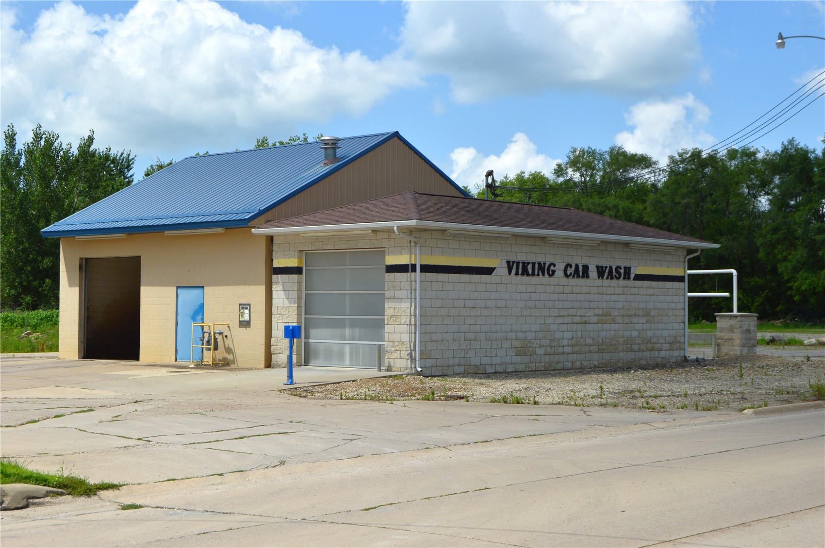614 4th Street W Vinton IA 52349