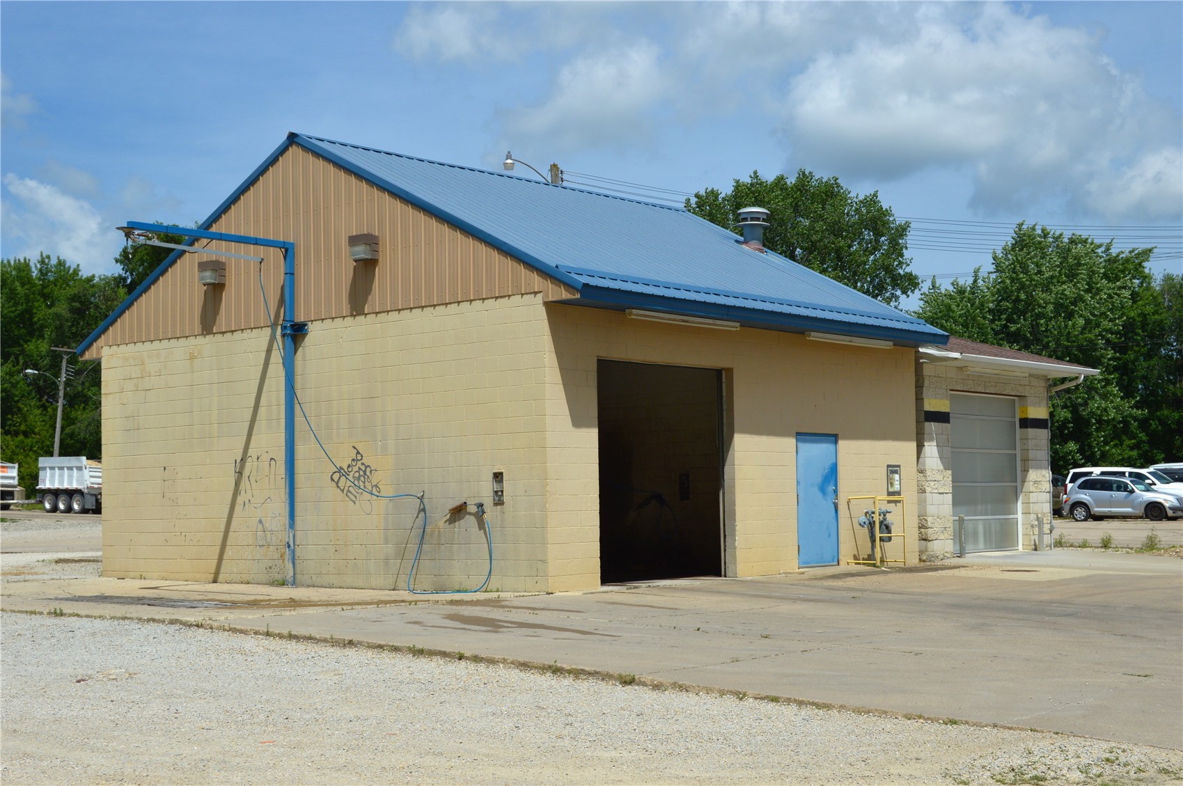 614 4th Street W Vinton IA 52349