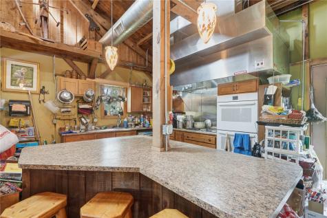 495 Miller Road Hiawatha IA 52233