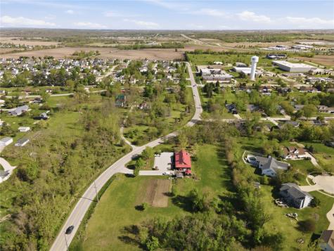 495 Miller Road Hiawatha IA 52233