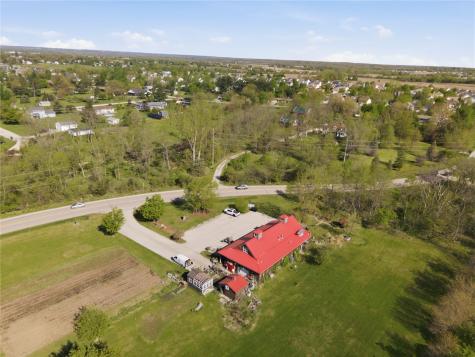 495 Miller Road Hiawatha IA 52233