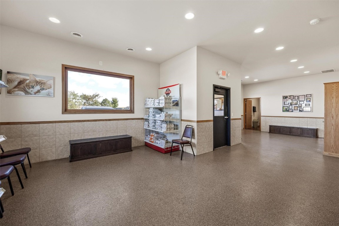 135 80th Street Fairfax IA 52228