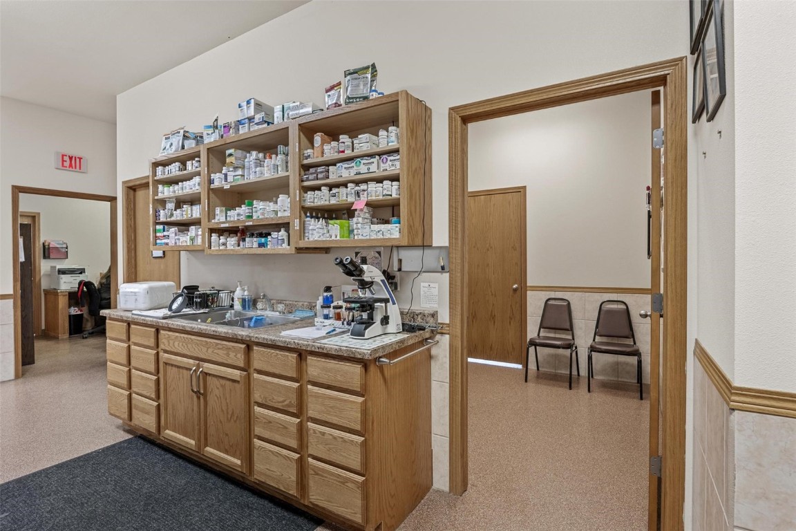 135 80th Street Fairfax IA 52228