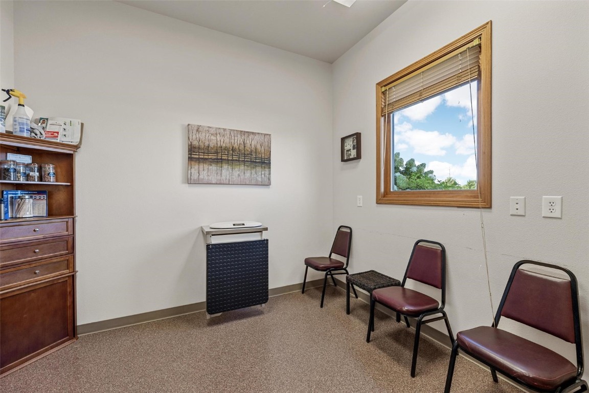 135 80th Street Fairfax IA 52228