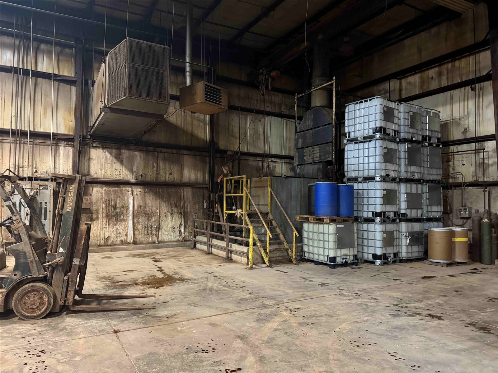 330 N 16th Avenue Eldridge IA 52748