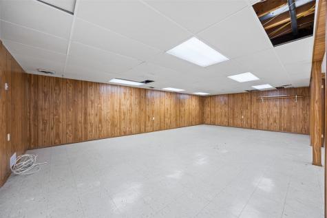 101 E 10th Street Monticello IA 52310