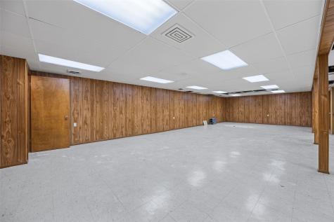 101 E 10th Street Monticello IA 52310